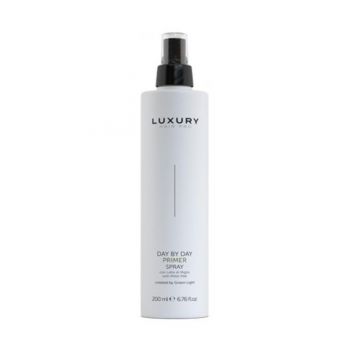 Primer Revitalizant pentru Radacini si Par Green Light, 200 ml Primer Revitalizant pentru Radacini si Par Green Light, 200 ml
