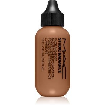 MAC Cosmetics Studio Radiance Face and Body Radiant Sheer Foundation machiaj cu acoperire ușoară pentru față și corp