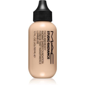 MAC Cosmetics Studio Radiance Face and Body Radiant Sheer Foundation machiaj cu acoperire ușoară pentru față și corp