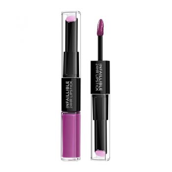 Ruj de buze rezistent Loreal Infaillible 216 Permanent Plum