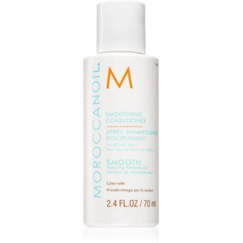 Moroccanoil Smooth balsam pentru regenerare pentru catifelarea si hranirea parului uscat si indisciplinat