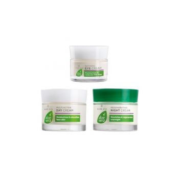 Set cadou de îngrijire intensivă Aloe Vera ( crema zi 50 ml + crema noapte 50 ml + crema ochi 15 ml ) - Lr Health & Beauty