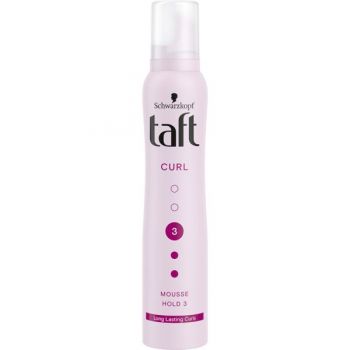 Spuma Modelatoare cu Fixare Puternica pentru Par Cret - Schwarzkopf Taft Curl Mousse Hold 3, 200 ml ieftin