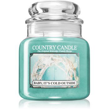 Country Candle Baby It's Cold Outside lumânare parfumată