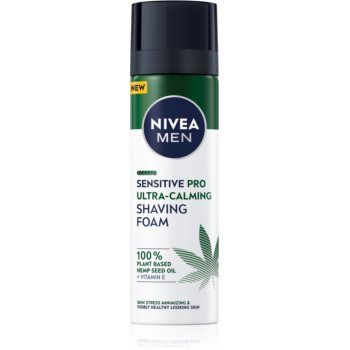 Nivea Men Sensitive Hemp spumă pentru bărbierit cu ulei de canepa