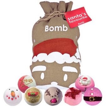 Set cadou Santas Favourite Hessian Sack, 7 produse 7x160g, bile de baie, Bomb Cosmetics