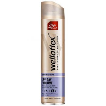 Fixativ Pentru Volum cu Fixare Extra Puternica - Wella Wellaflex Hairspray 2 Day Volume Extra Strong Hold, 250 ml