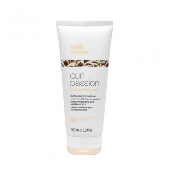 Milk Shake Curl Passion - Crema definire bucle Curl Perfectionist 200ml ieftin