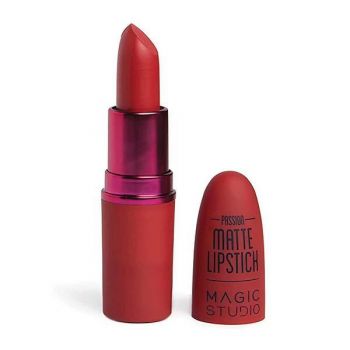 Ruj buze mat, Nudes to Passion Matte Lipstick, Magic Studio, Red, 4g