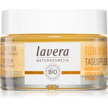 Lavera Glow by Nature crema de zi cu efect revigorant cu vitamina C