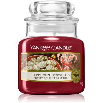 Yankee Candle Peppermint Pinwheels lumânare parfumată