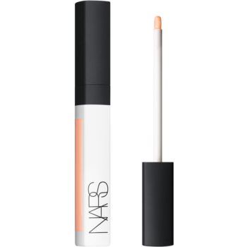 NARS Radiant Creamy Color Corrector Corector unificator