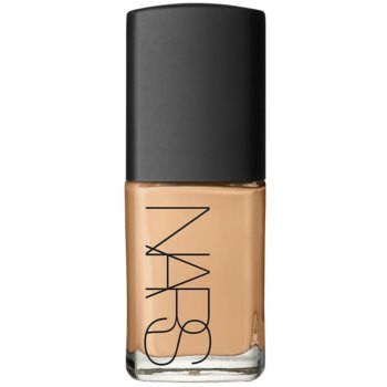 NARS Sheer Glow Foundation make up hidratant