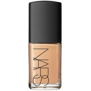 NARS Sheer Glow Foundation make up hidratant