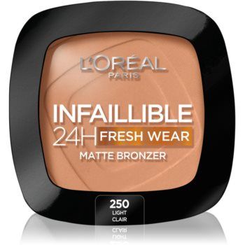 L’Oréal Paris Infaillible Fresh Wear 24h autobronzant cu efect matifiant