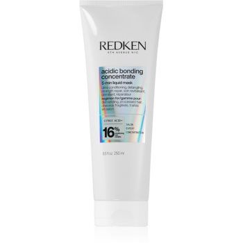 Redken Acidic Bonding Concentrate Masca de par efect regenerator