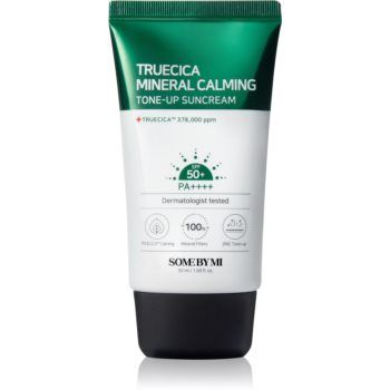 Some By Mi Truecica Mineral Calming Crema protectiva si calmanta SPF 50+ ieftina