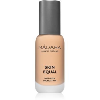 MÁDARA Skin Equal machiaj de stralucire pentru un look natural SPF 15