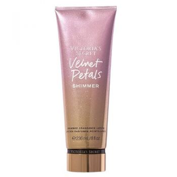 Lotiune de corp parfumata si stralucitoare, Victoria's Secret, Velvet Petals Shimmer, Blooms & Almond, 236 ml