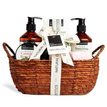Set ingrijire corporala Natural Oil IDC Institute 42006, 810 ml