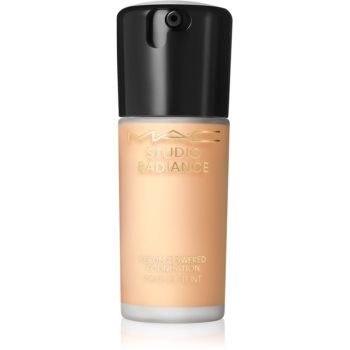 MAC Cosmetics Studio Radiance Serum-Powered Foundation make up hidratant