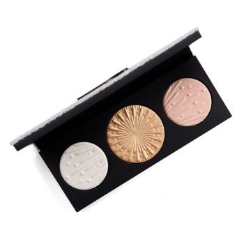 Paleta pudre iluminatoare MAC Flashing Ice Extra Dimension Skinfinish Trio, 9 g (Concentratie: Iluminator , CULOARE: Light)