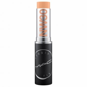 Fond de ten Mac Studio Fix Soft Matte Foundation Stick (Concentratie: Fond de ten, Gramaj: 9 g, Nuanta fond de ten:  NW30)