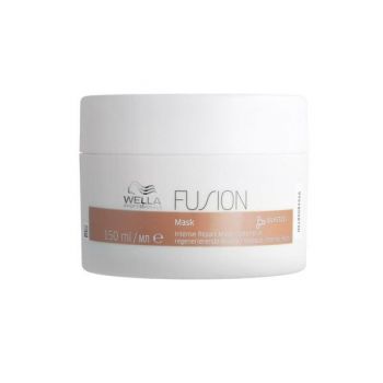 Masca de Reparare pentru Par Deteriorat - Wella Professionals Fusion, varianta 2023, 150 ml la reducere