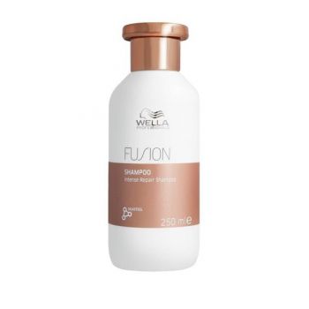 Sampon de Reparare pentru Par Deteriorat - Wella Professionals Fusion, varianta 2023, 250 ml