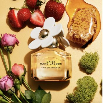 Marc Jacobs Daisy Eau So Intense (Concentratie: Apa de Parfum, Gramaj: 30 ml)