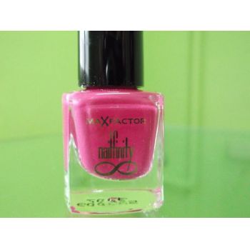 Oja Max Factor Mini Nailfinity - Disco Pink ieftina