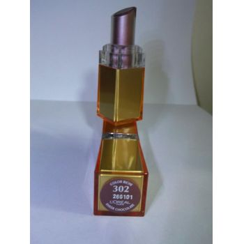 Ruj L'Oreal Colour Riche - Sheer chocolate