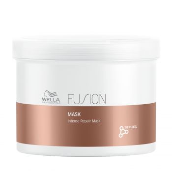 Masca de Par cu Efect Intens de Regenerare Wella Fusion 150 ml la reducere