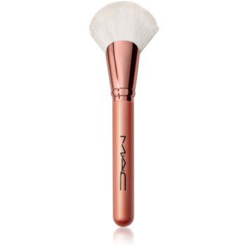 MAC Cosmetics 143S Bronzer Fan Brush pensula pentru bronzer