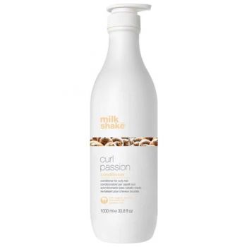 Balsam pentru Par Ondulat si Cret - Milk Shake Curl Passion Conditioner, 1000 ml de firma original