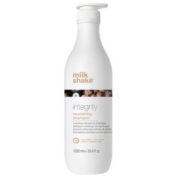 Sampon Nutritiv pentru Toate Tipurile de Par - Milk Shake Integrity Nourishing Shampoo, 1000 ml de firma original