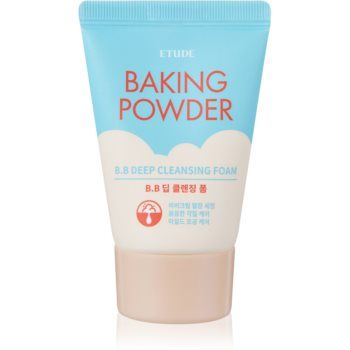 ETUDE Baking Powder spuma cremoasa pentru o curatare profunda cu efect exfoliant