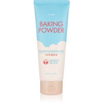 ETUDE Baking Powder spuma cremoasa pentru o curatare profunda cu efect exfoliant