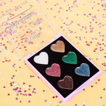 Trusa Glitter Ushas 6 culori - Heart Vibes #01 Trusa Glitter Ushas 6 culori - Heart Vibes #01