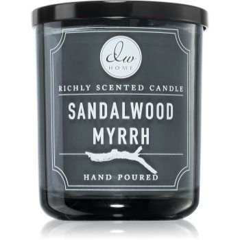 DW Home Signature Sandalwood Myrrh lumânare parfumată