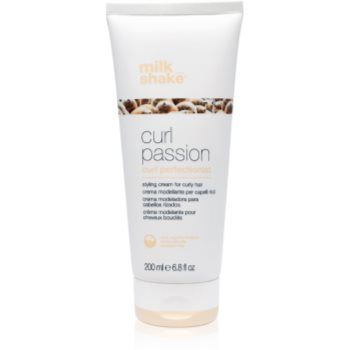 Milk Shake Curl Passion crema styling pentru păr creț