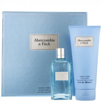 Set Cadou Abercrombie & Fitch First Instinct Blue Woman, Apa de Parfum 50 ml + Lotiune de Corp, 200 ml (Concentratie: Apa de Parfum, Gramaj: 50 ml) de firma original