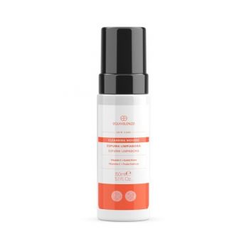 Spuma pentru curatarea fetei, Equivalenza, 150 ml