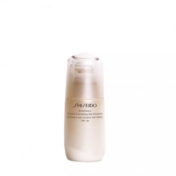 Emulsie anti-rid Shiseido Benefiance Wrinkle Smoothing Day (Gramaj: 75 ml, Concentratie: Emulsie)