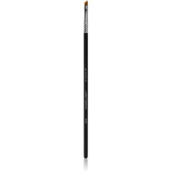 Sigma Beauty Eyes E06 WINGED LINER™ BRUSH pensula pentru eyeliner