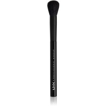 NYX Professional Makeup Pro Brush perie de contur