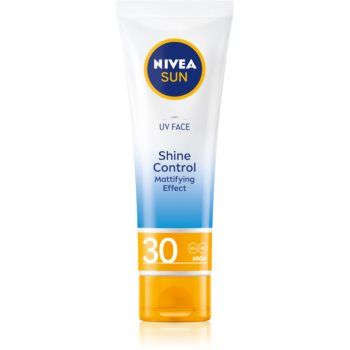 Nivea Sun protectie solara mata pentru fata SPF 30 Nivea Sun protectie solara mata pentru fata SPF 30